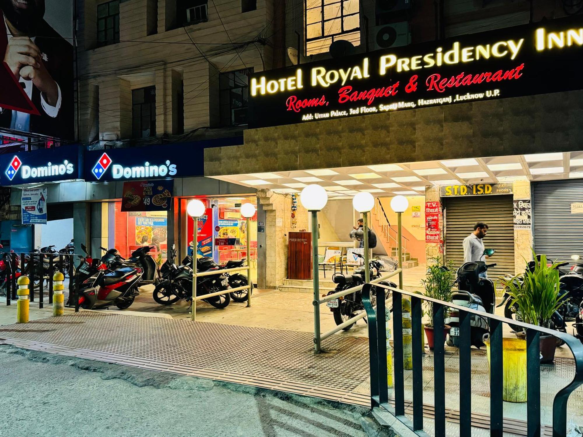 The Royal Presidency Inn ラクナウ エクステリア 写真